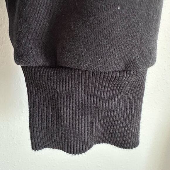 Vuori Restore Oversized Woman's Fleece Hoodie, Washed Black, Size Small - Picture 7 of 8